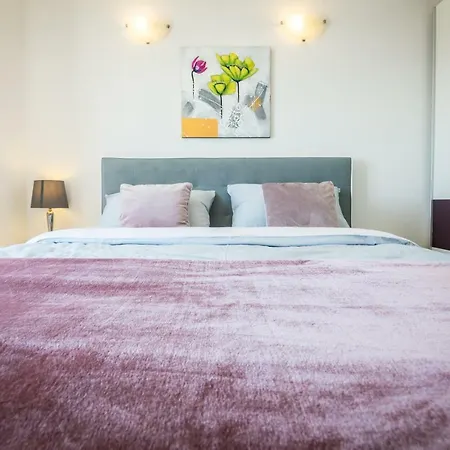 Maja Superior Apartment *